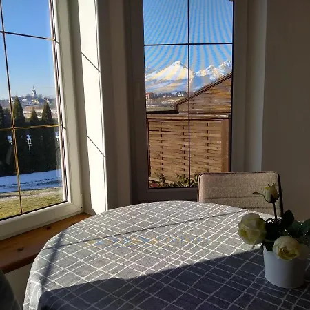 Maria * 韦尔卡鲁穆尼卡