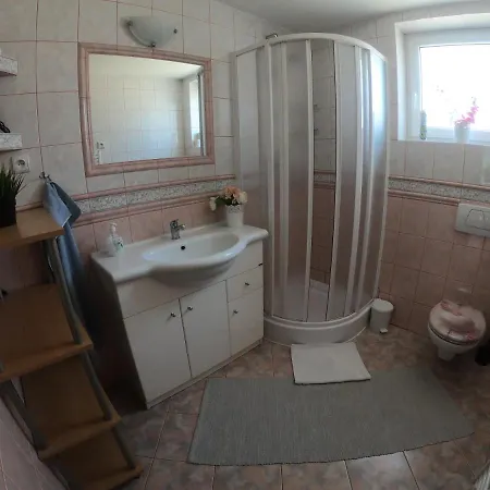 Maria * 벨카 롬니차